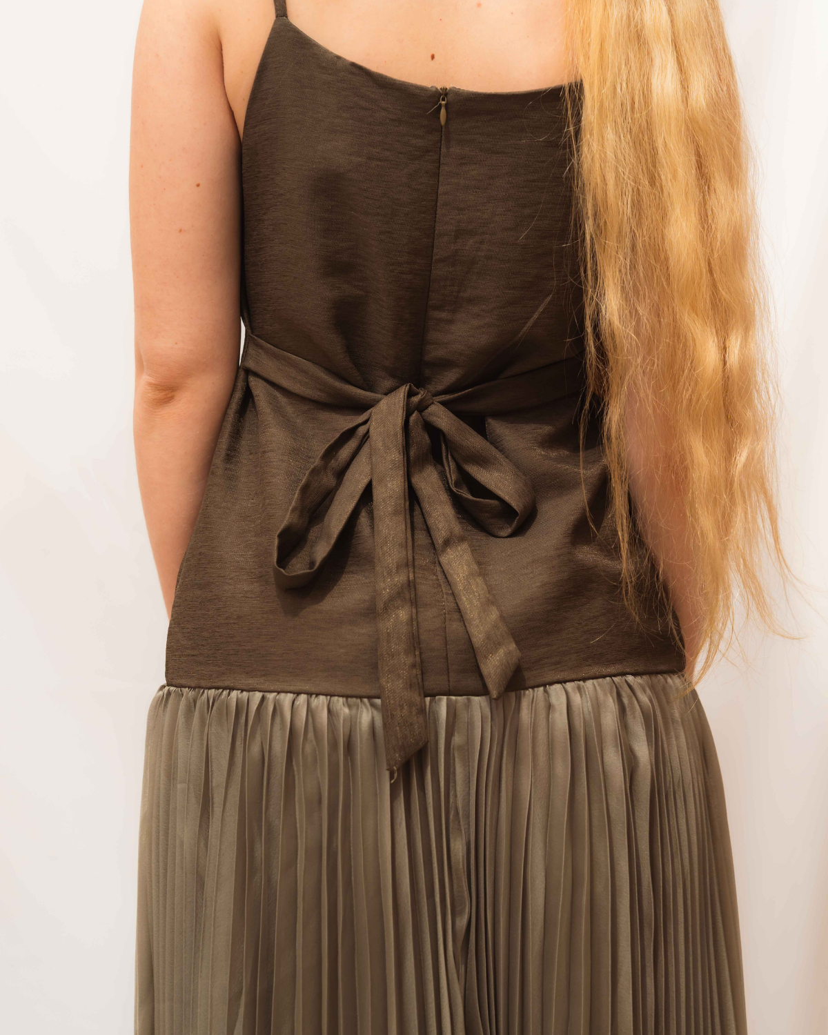 Robe longue plissée