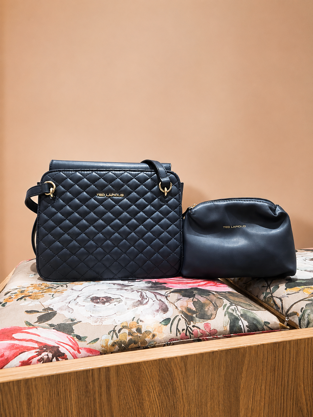 Sac Bandoulière Matelassé Bleu Marine Ted Lapidus – Pochette Incluse