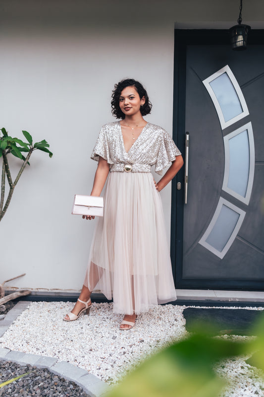 Robe longue avec tulle