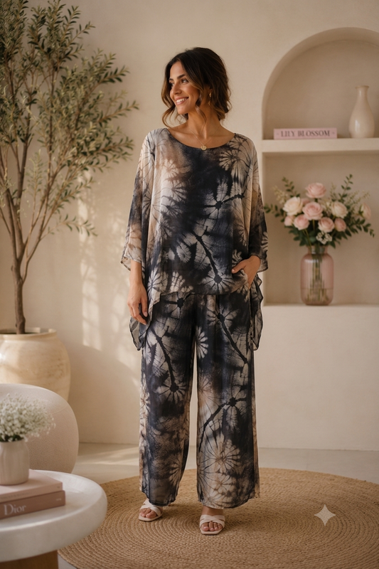 Ensemble en Soie Tie-Dye Noir & Beige – Top & Pantalon