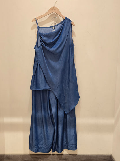 Ensemble top asymétrique