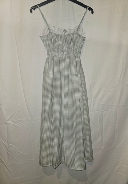 Robe longue sans manches