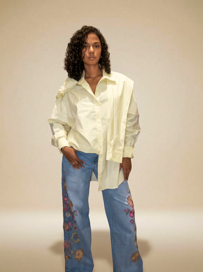 Chemisier Jaune Pâle – Coupe Asymétrique & Col Chemise